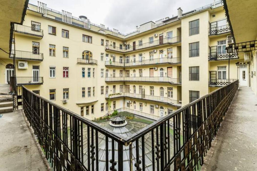 Hi-Bp Design Home Apartments In The Heart Of Budapest Exterior photo