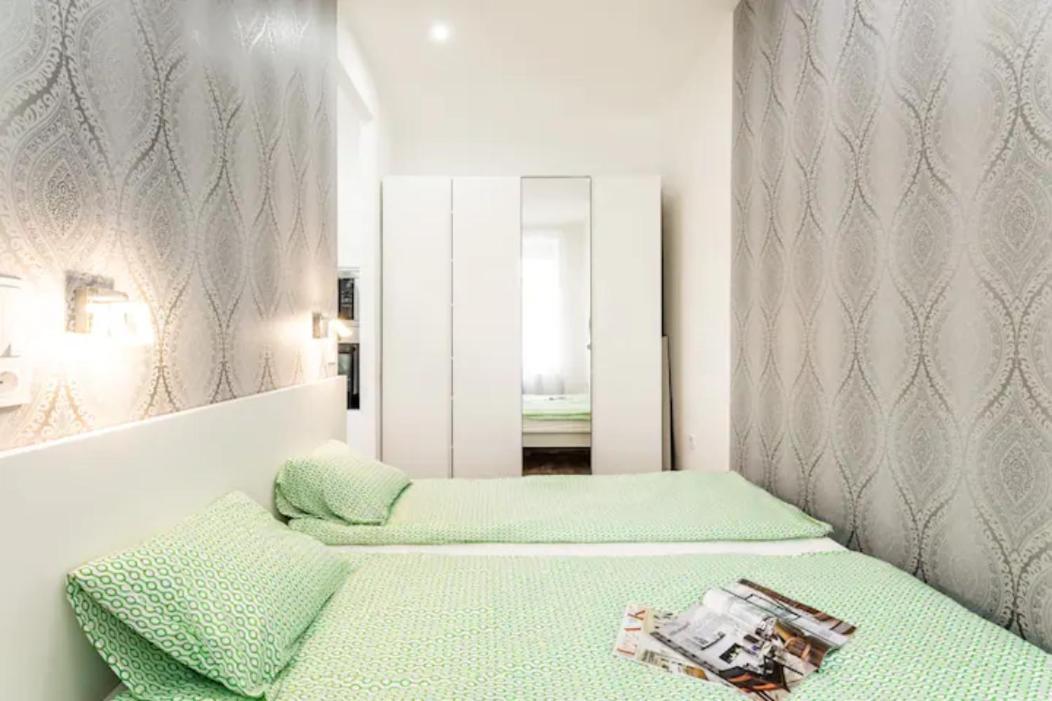 Hi-Bp Design Home Apartments In The Heart Of Budapest Exterior photo