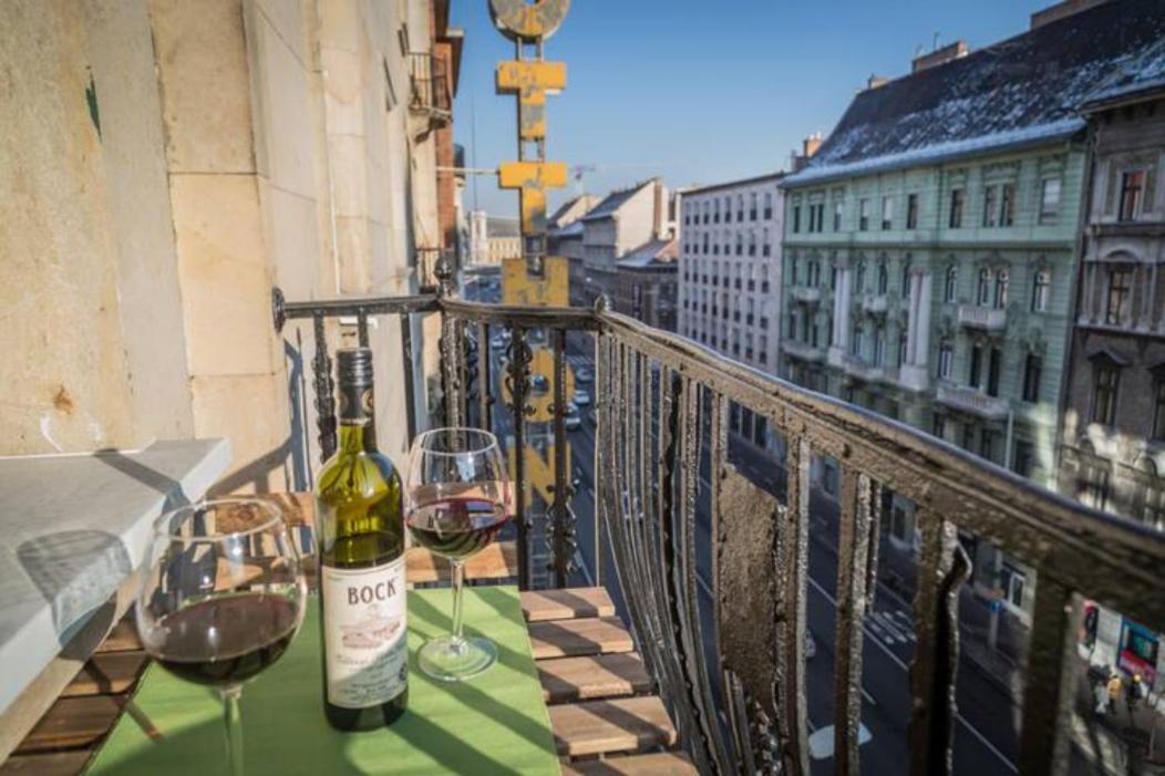 Hi-Bp Design Home Apartments In The Heart Of Budapest Exterior photo